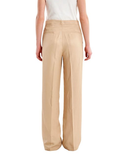 Vicolo Pantalone Elegante a Palazzo