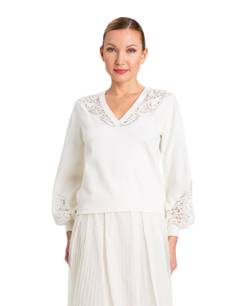 Twinset Maglia scollo V con ricami in tulle