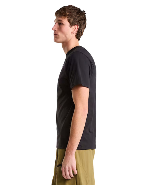 THE NORTH FACE T-SHIRT